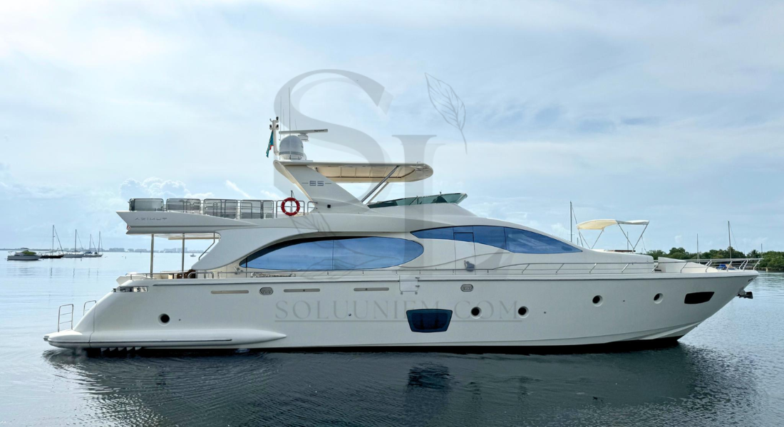 Azimut 85 Flybridge	